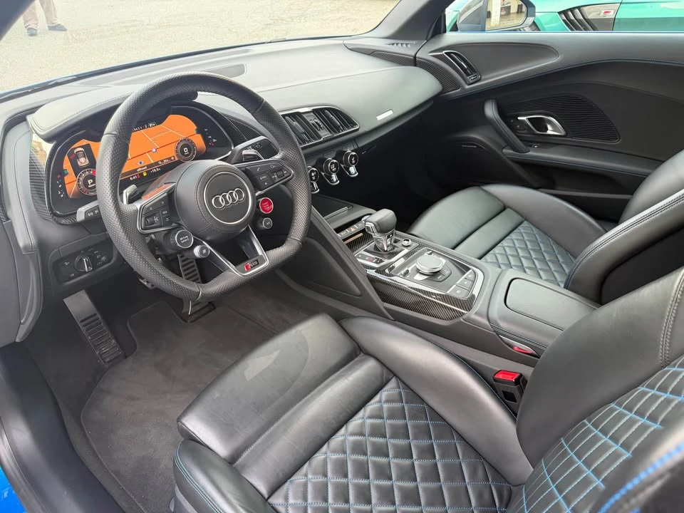 2018 Audi 4S R8 - Image 8 of 15