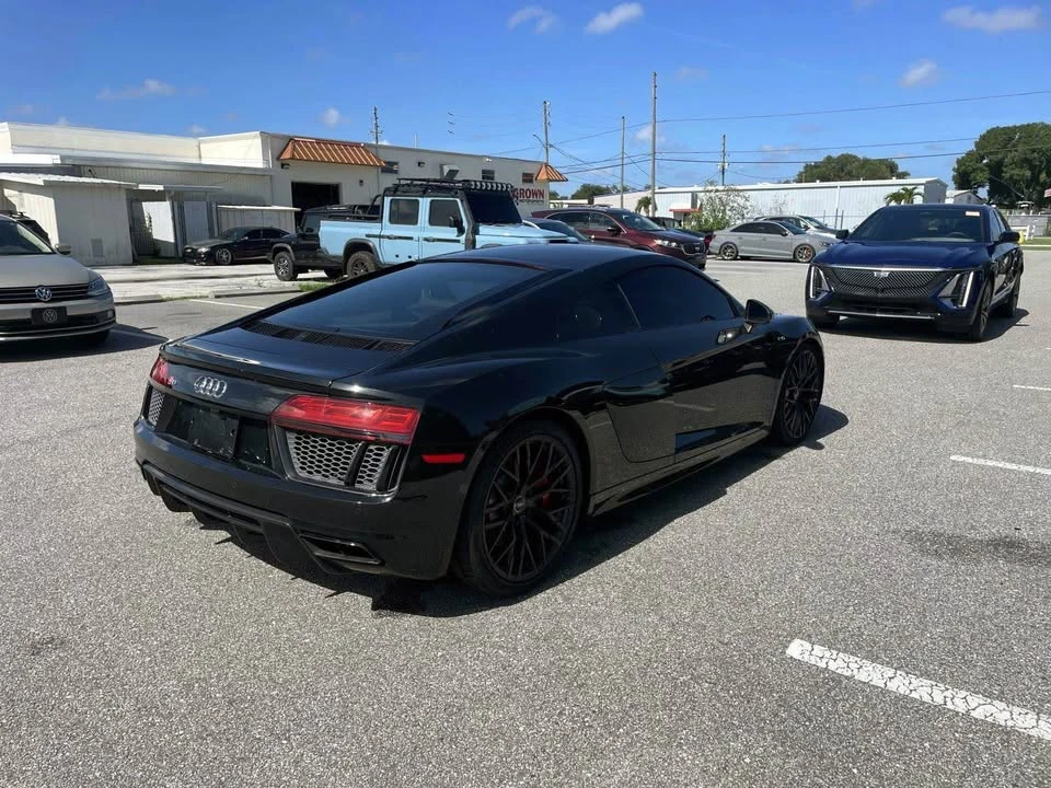 2018 Audi 4S R8 - Image 8 of 9
