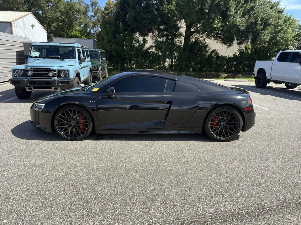 2018 Audi 4S R8 - Image 2 of 9