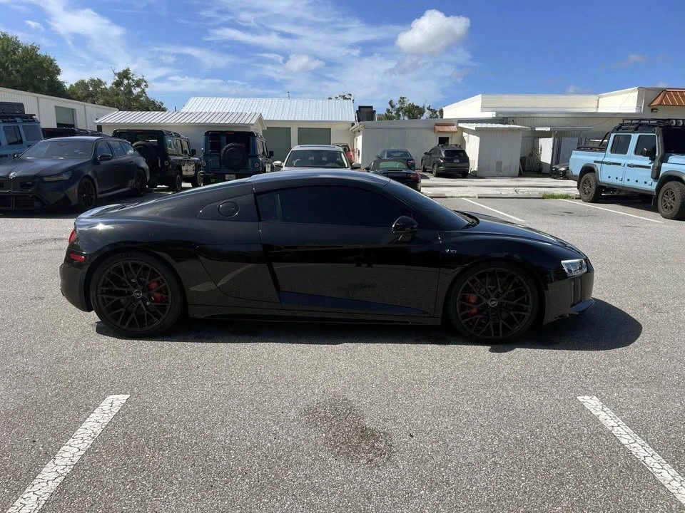 2018 Audi 4S R8 - Image 7 of 9