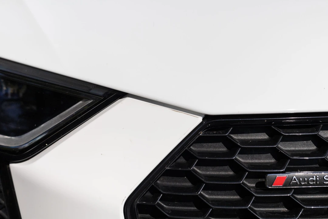 2018 Audi 4S R8 - Image 13 of 31