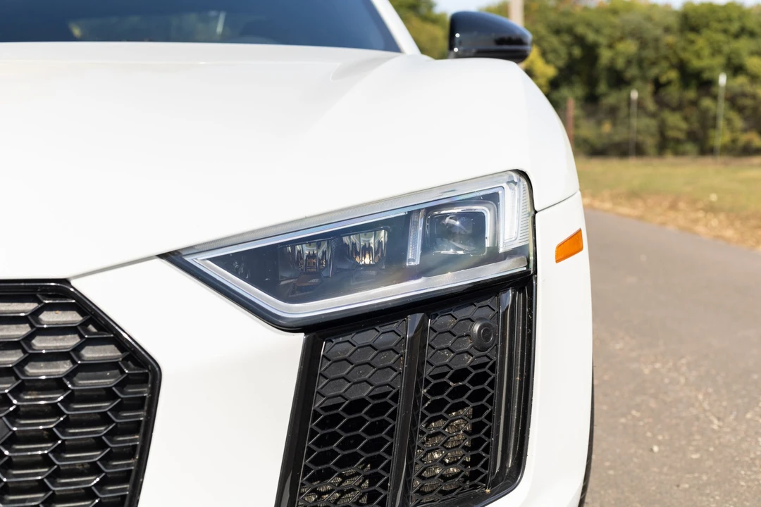 2018 Audi 4S R8 - Image 17 of 31