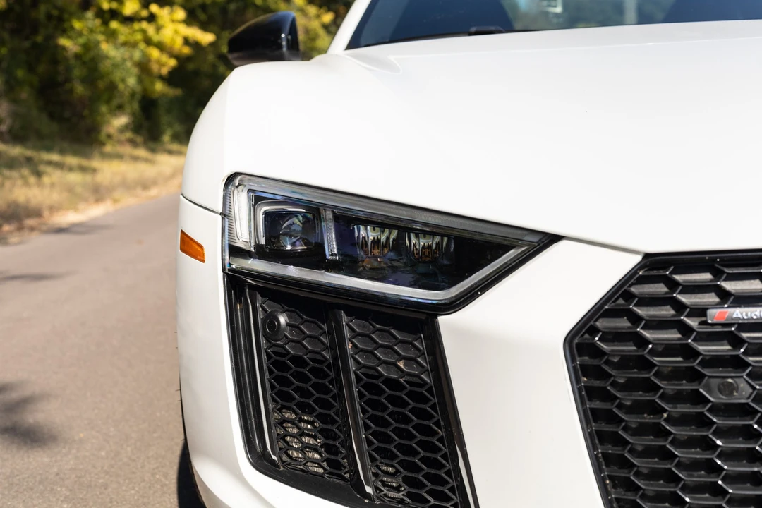 2018 Audi 4S R8 - Image 12 of 31