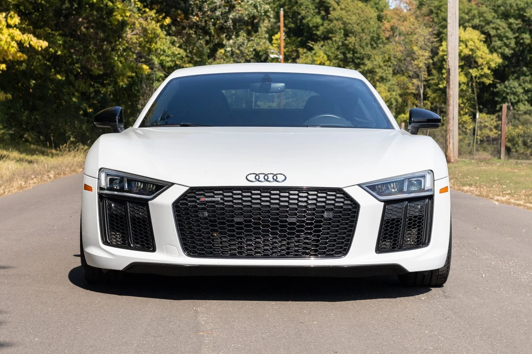 2018 Audi 4S R8 - Image 3 of 31