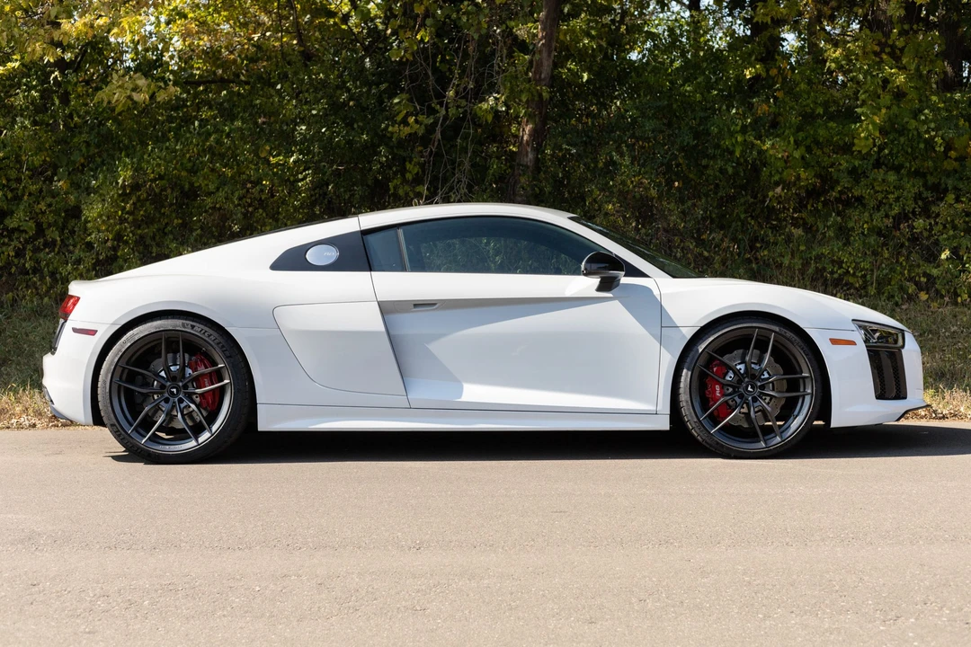 2018 Audi 4S R8 - Image 5 of 31