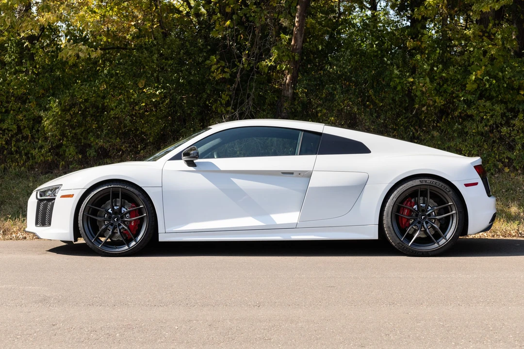 2018 Audi 4S R8 - Image 9 of 31