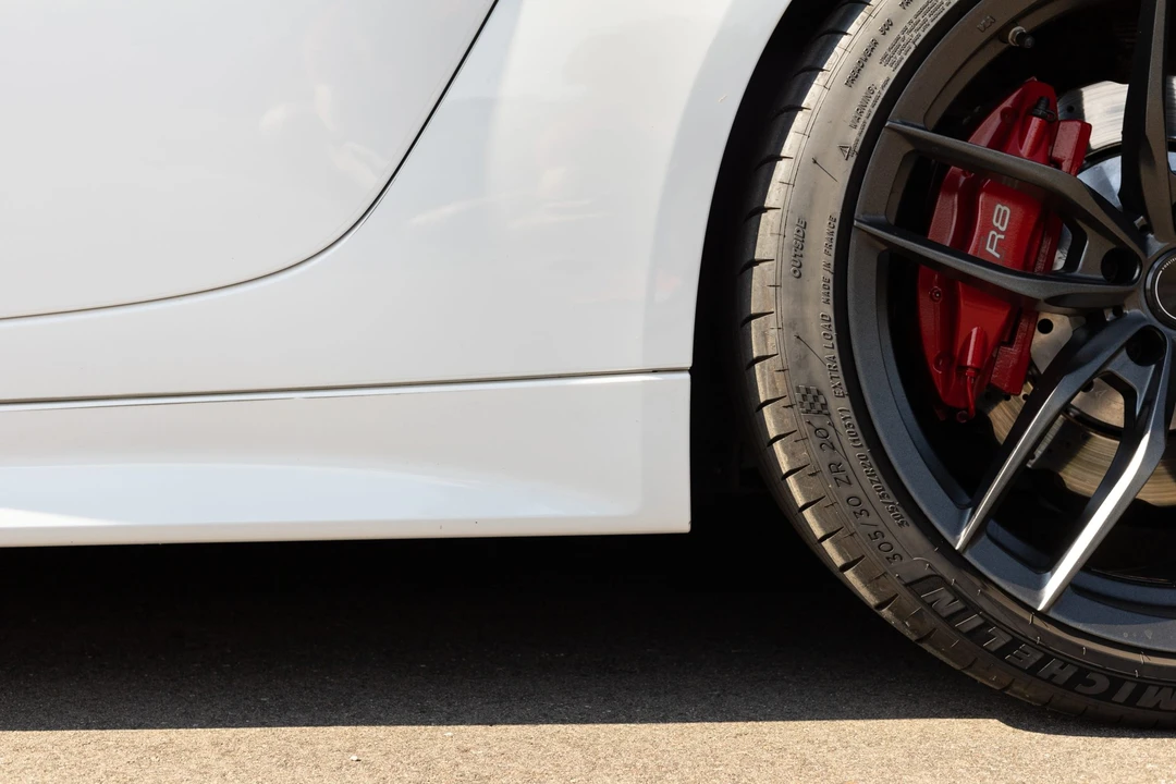 2018 Audi 4S R8 - Image 30 of 31