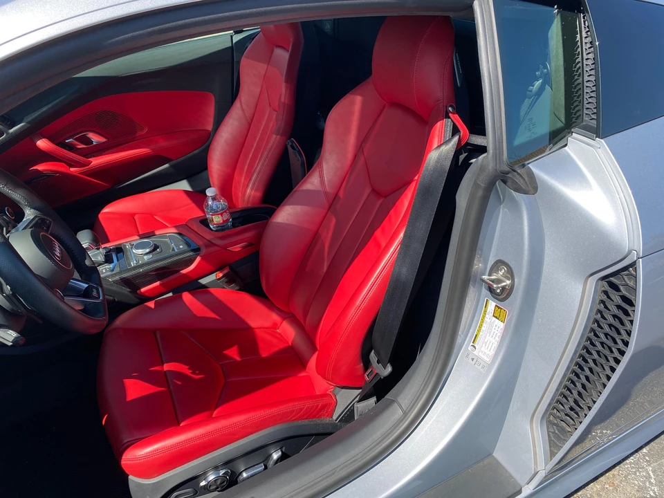 2018 Audi 4S R8 - Image 30 of 31