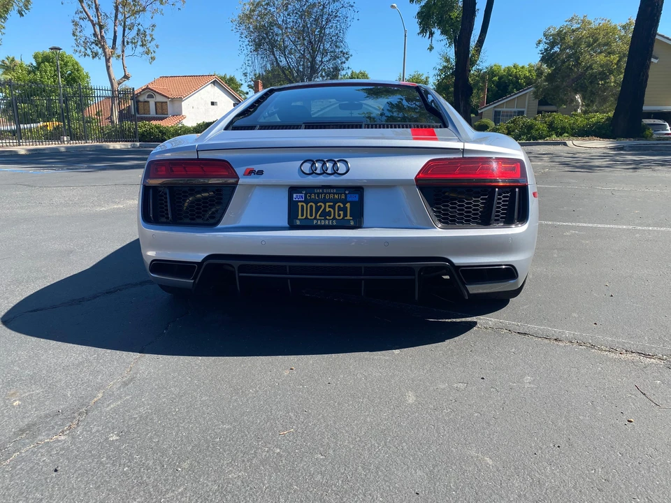 2018 Audi 4S R8 - Image 10 of 31