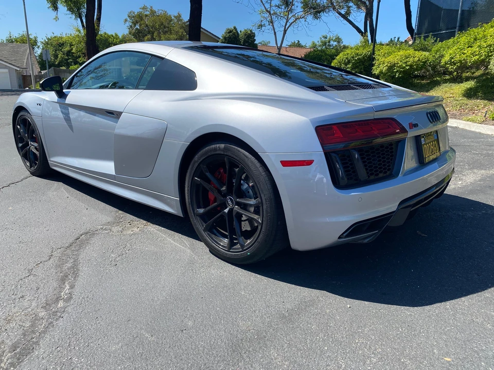 2018 Audi 4S R8 - Image 9 of 31