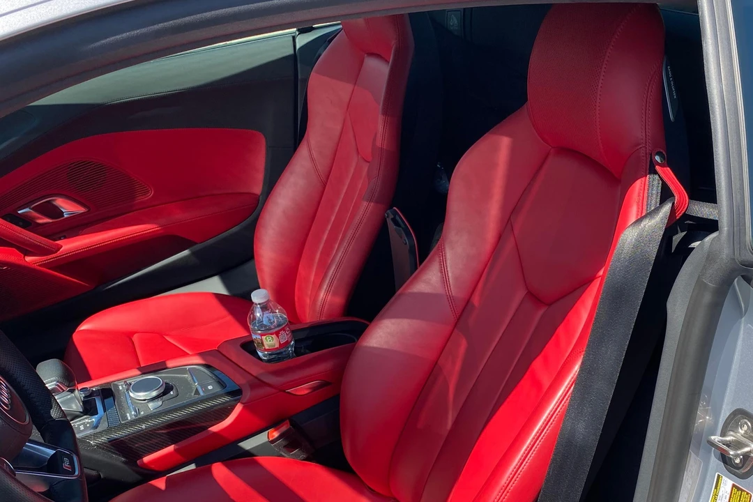 2018 Audi 4S R8 - Image 26 of 31