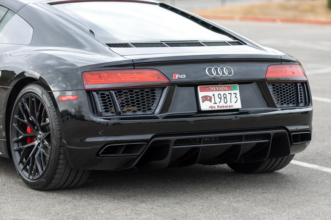 2018 Audi 4S R8 - Image 18 of 31