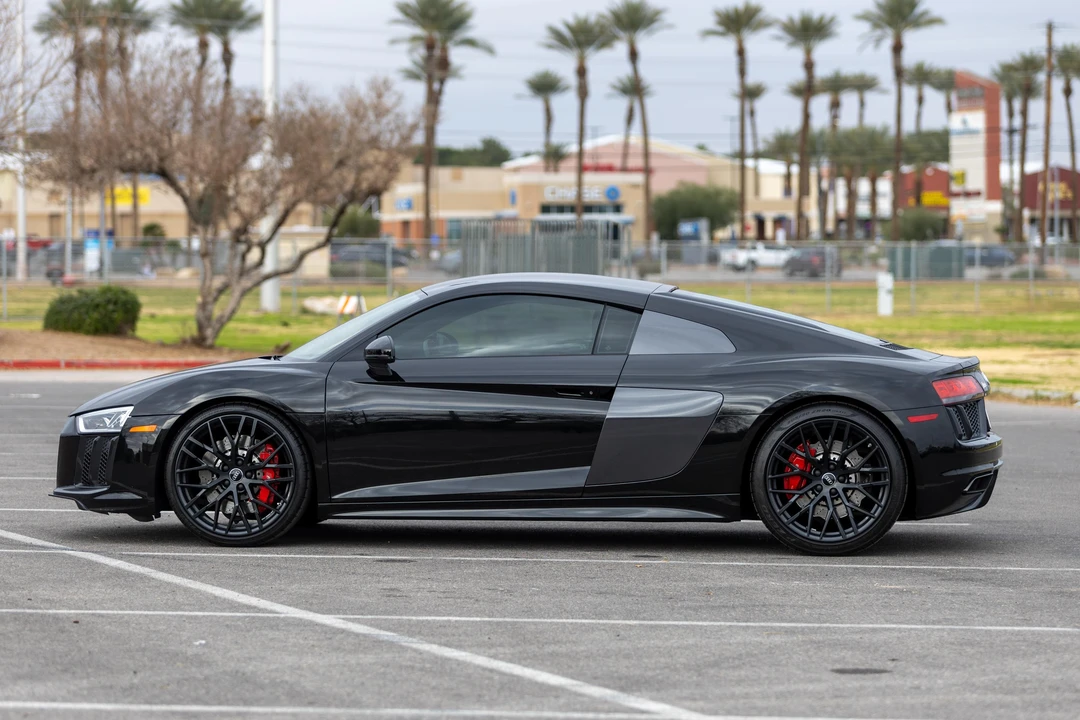 2018 Audi 4S R8 - Image 6 of 31