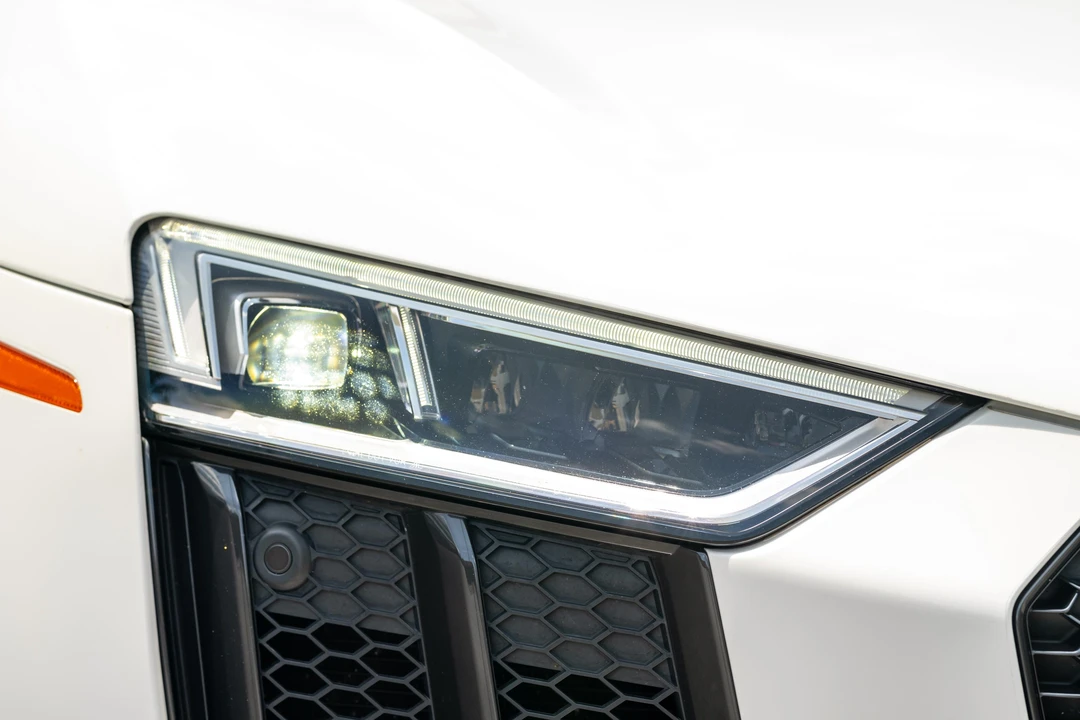 2018 Audi 4S R8 - Image 12 of 31