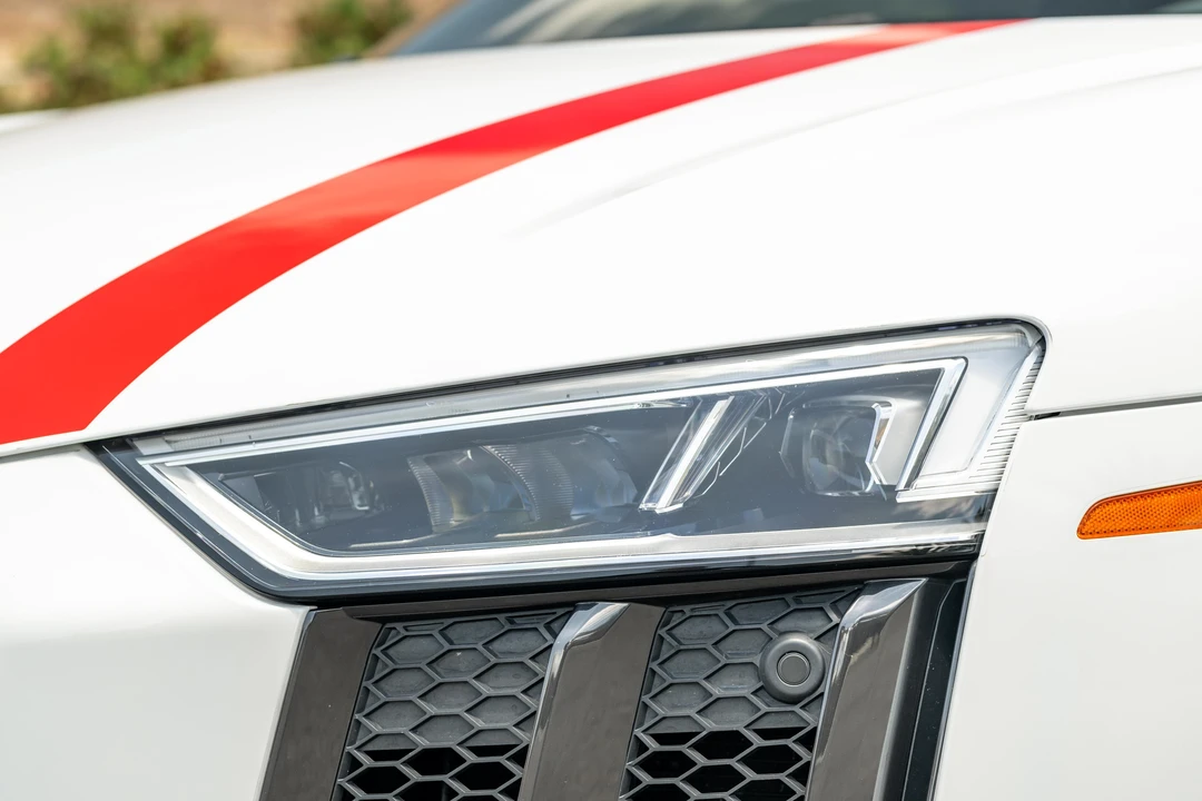 2018 Audi 4S R8 - Image 13 of 31