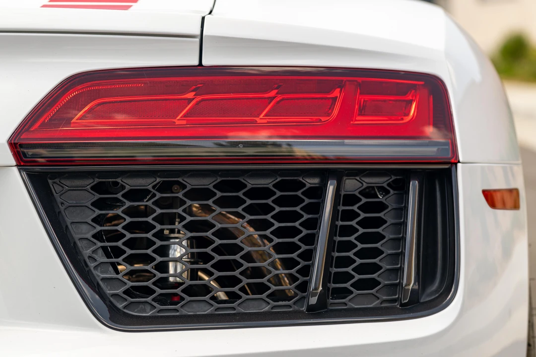 2018 Audi 4S R8 - Image 18 of 31