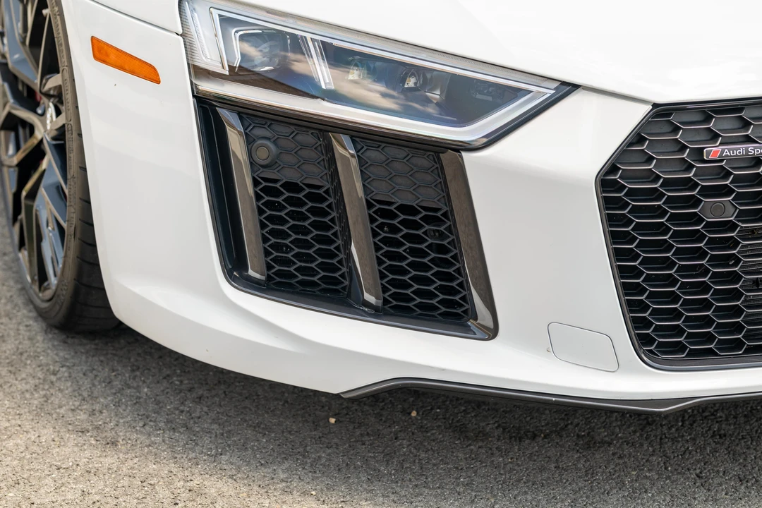 2018 Audi 4S R8 - Image 27 of 31