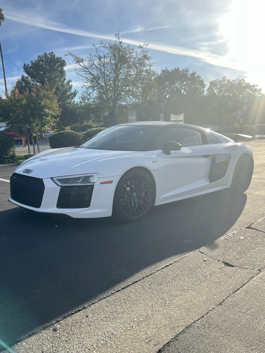 2018 Audi 4S R8 - Image 8 of 17