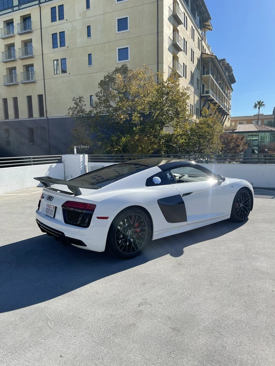 2018 Audi 4S R8 - Image 13 of 17
