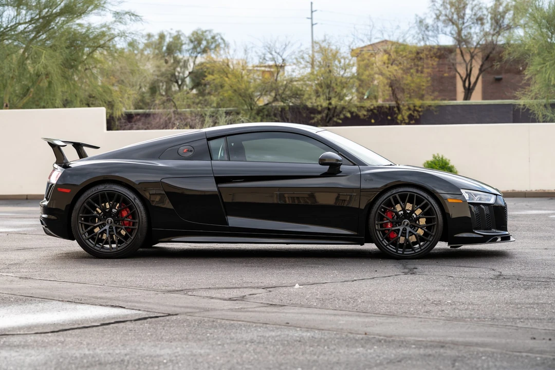 2018 Audi 4S R8 - Image 9 of 31