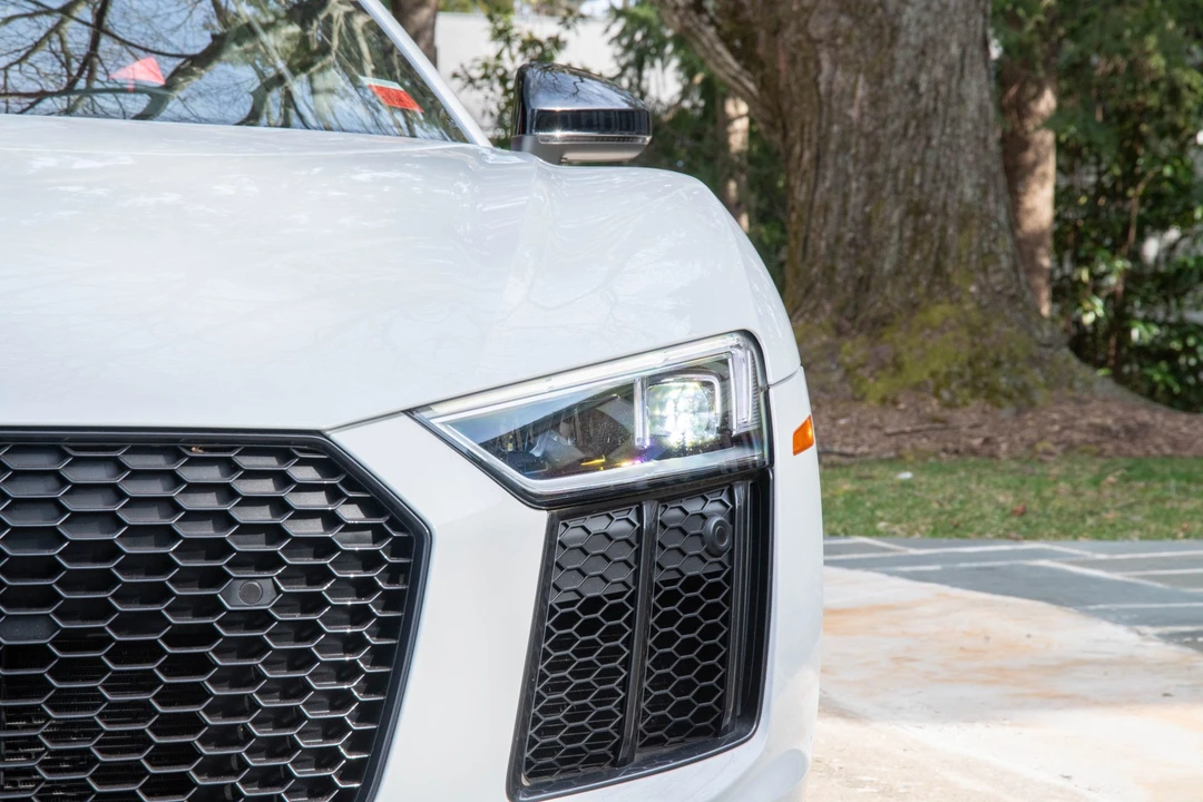 2018 Audi 4S R8 - Image 14 of 31