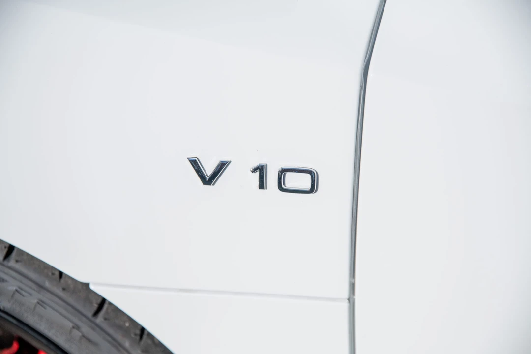 2018 Audi 4S R8 - Image 29 of 31