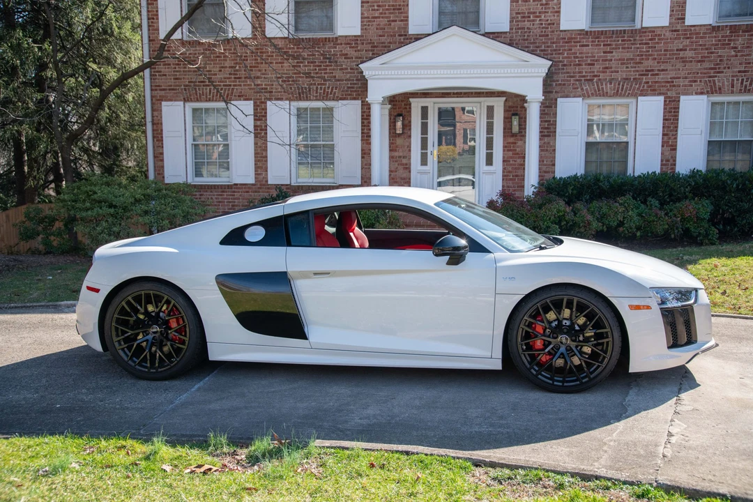 2018 Audi 4S R8 - Image 7 of 31