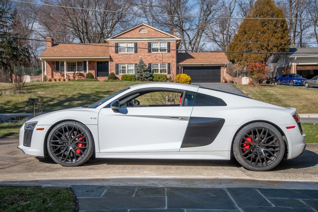 2018 Audi 4S R8 - Image 12 of 31