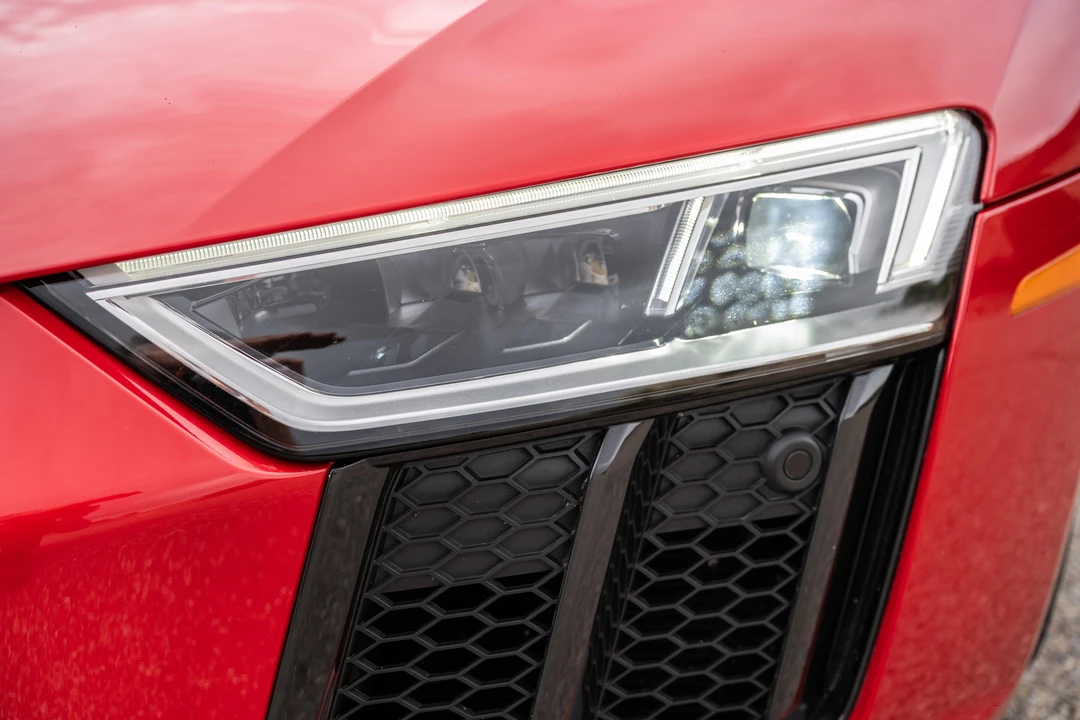 2018 Audi 4S R8 - Image 14 of 31