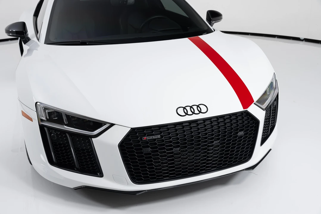2018 Audi 4S R8 - Image 10 of 31