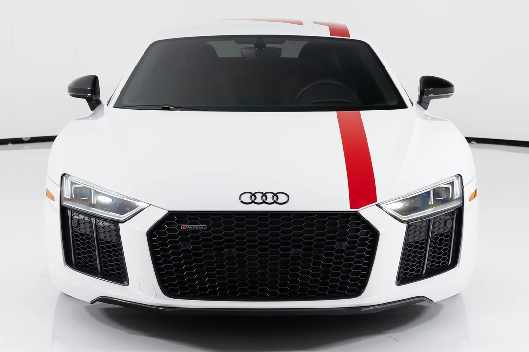 2018 Audi 4S R8 - Image 2 of 31