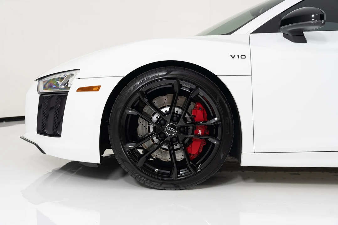 2018 Audi 4S R8 - Image 19 of 31