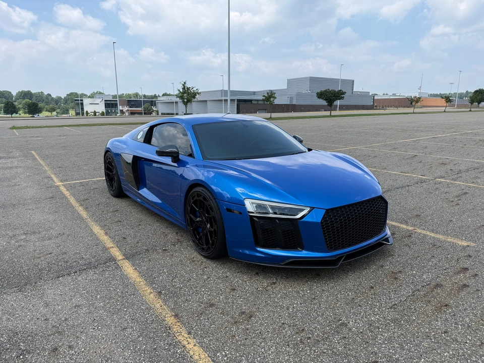 2018 Audi 4S R8 - Image 4 of 31