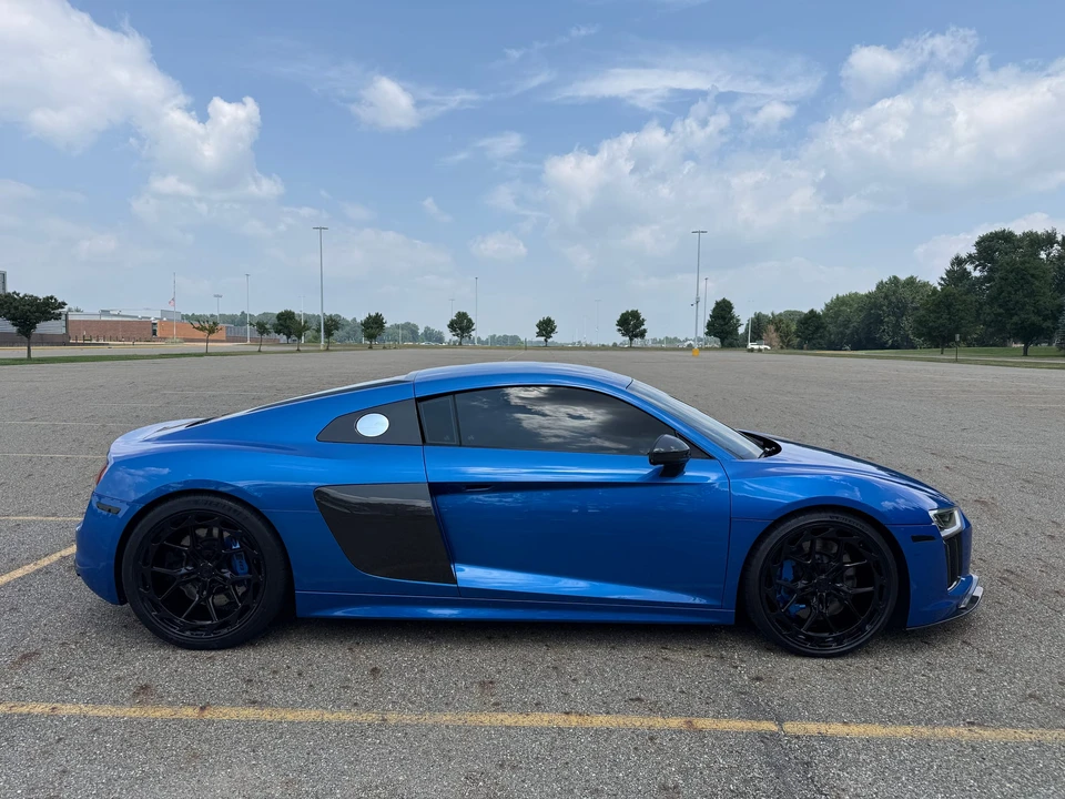 2018 Audi 4S R8 - Image 5 of 31