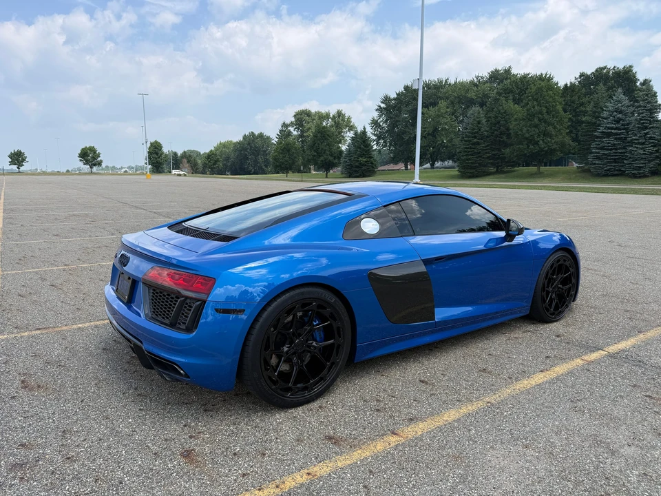 2018 Audi 4S R8 - Image 7 of 31