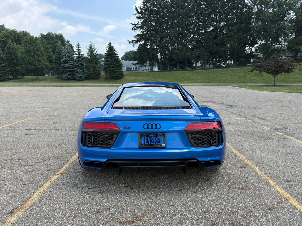 2018 Audi 4S R8 - Image 8 of 31