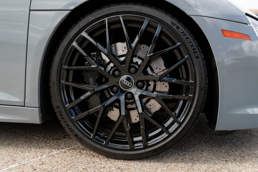 2018 Audi 4S R8 - Image 31 of 31