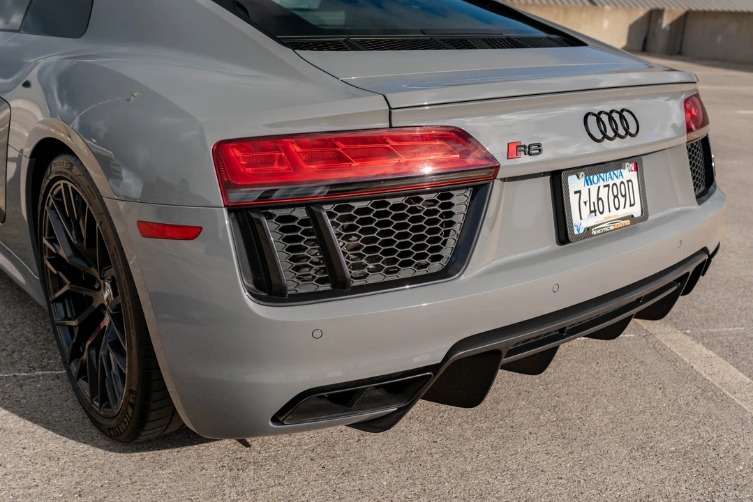 2018 Audi 4S R8 - Image 20 of 31