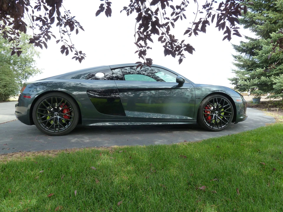 2018 Audi 4S R8 - Image 5 of 31