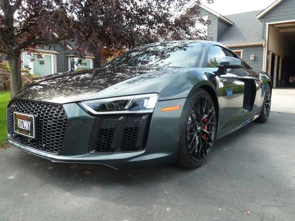 2018 Audi 4S R8 - Image 2 of 31