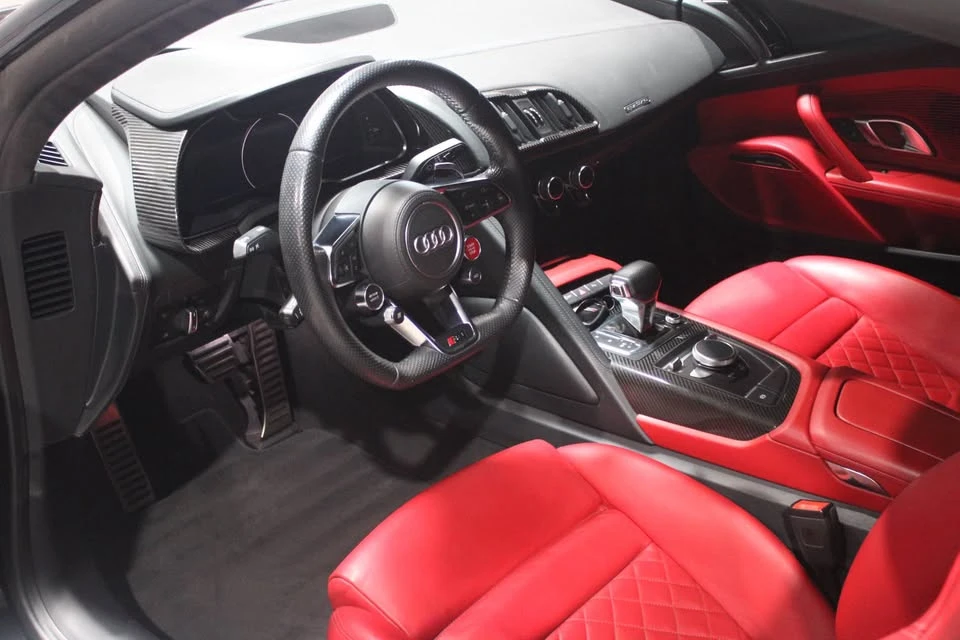 2018 Audi 4S R8 - Image 8 of 10