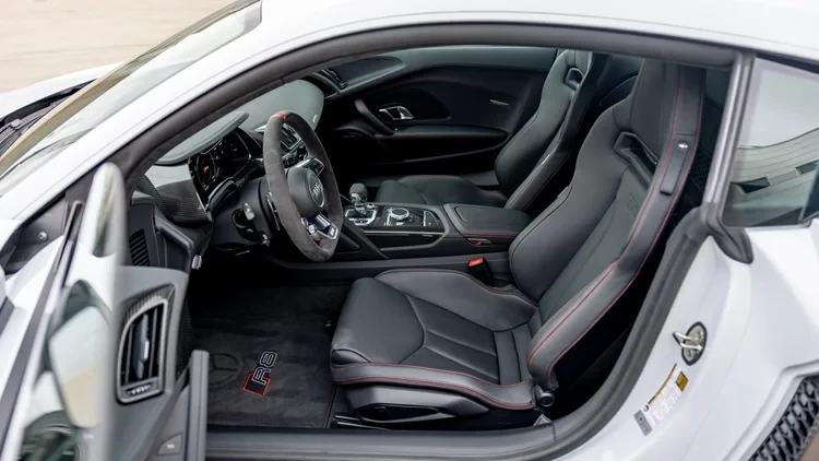 2018 Audi 4S R8 - Image 11 of 31