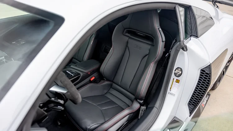 2018 Audi 4S R8 - Image 12 of 31