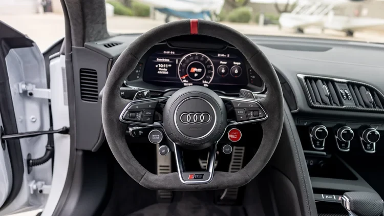 2018 Audi 4S R8 - Image 16 of 31