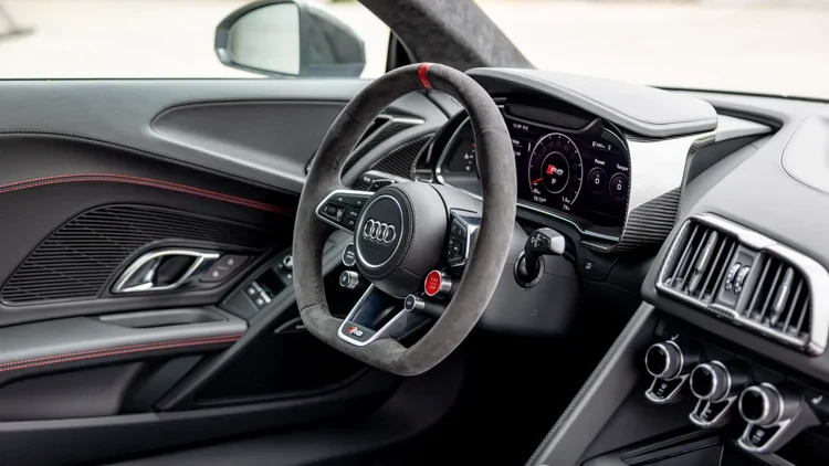 2018 Audi 4S R8 - Image 20 of 31