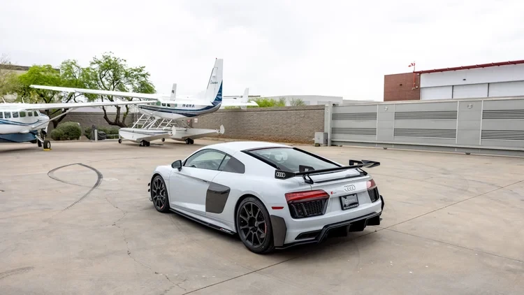 2018 Audi 4S R8 - Image 25 of 31