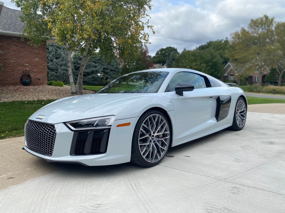 2018 Audi 4S R8 - Image 3 of 20