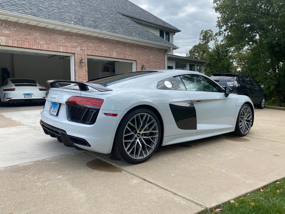 2018 Audi 4S R8 - Image 7 of 20