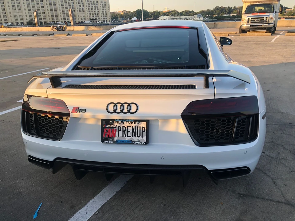 2018 Audi 4S R8 - Image 3 of 30