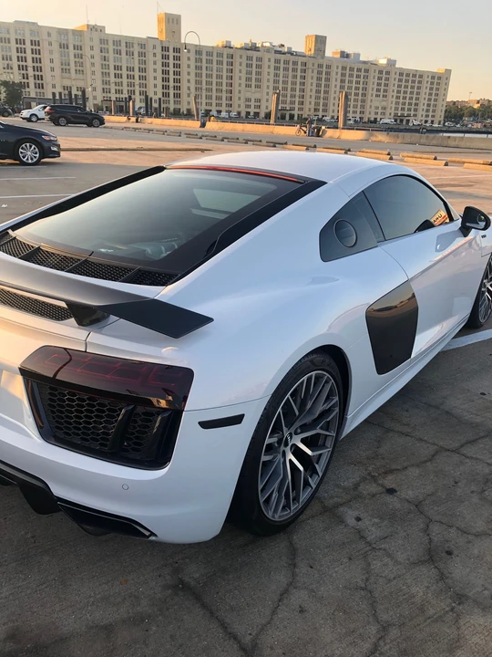 2018 Audi 4S R8 - Image 2 of 30